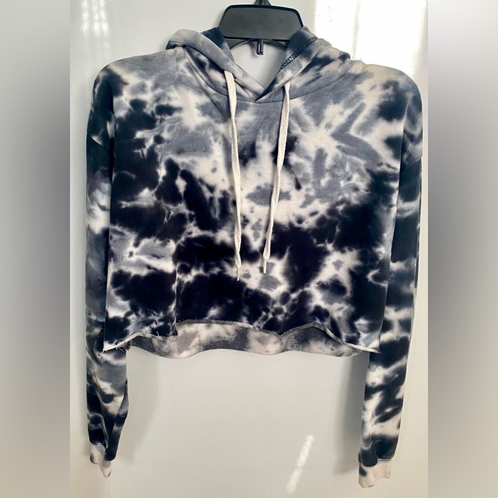 Chemistry Cropped Tie-Dye Hoodie